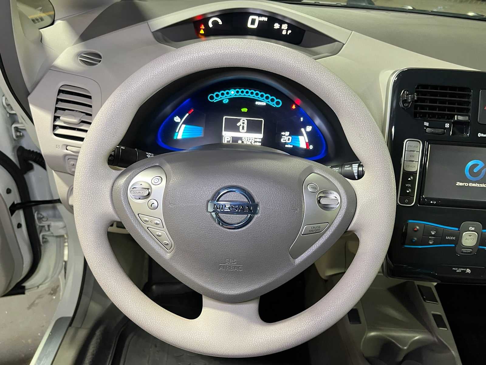 2011 Nissan LEAF SL-e
