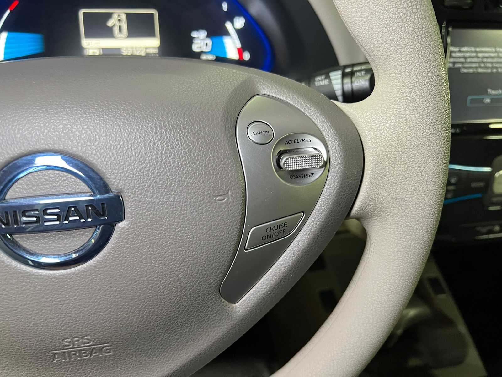 2011 Nissan LEAF SL-e