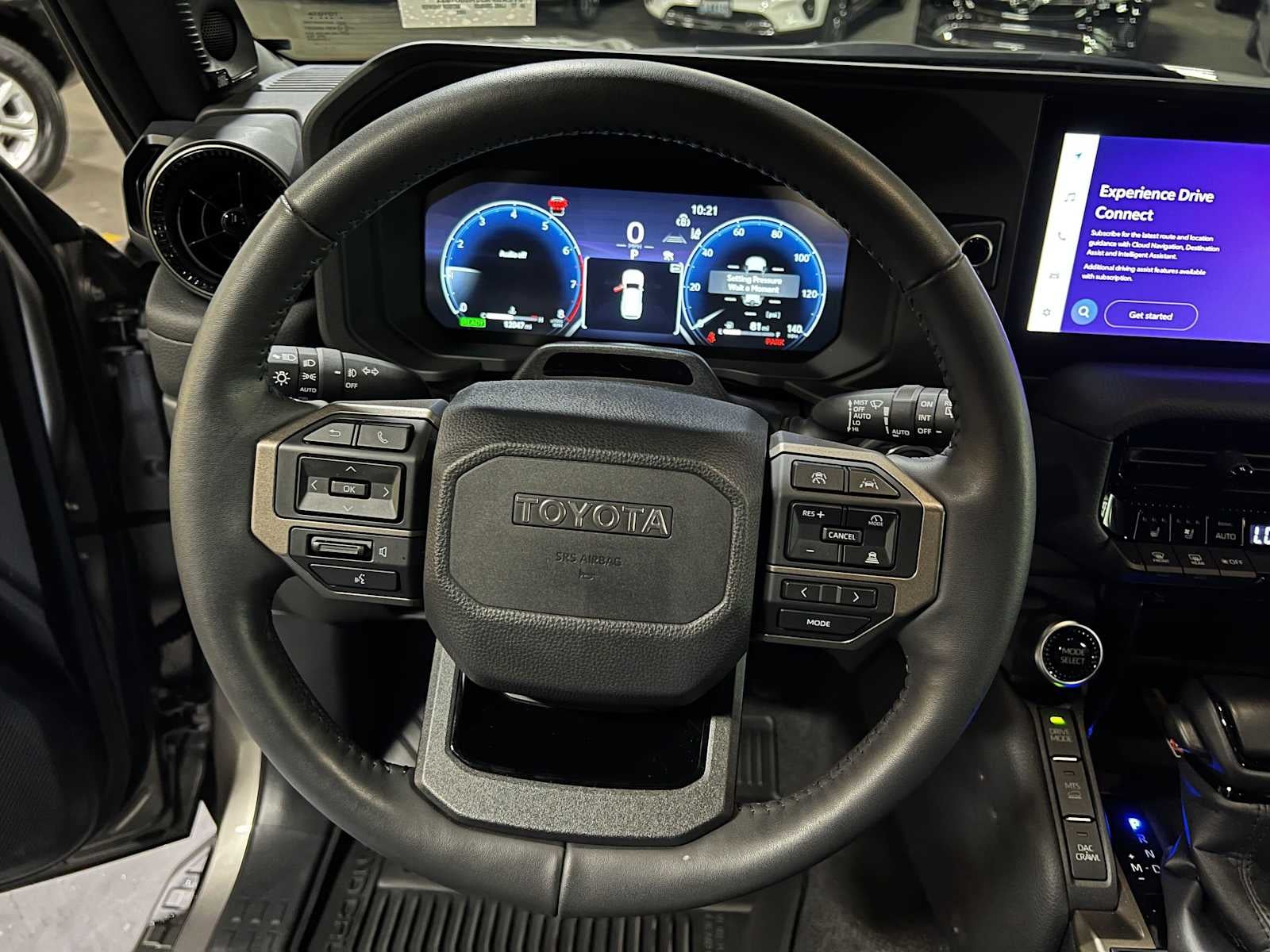 2024 Toyota Land Cruiser 4WD (Natl)