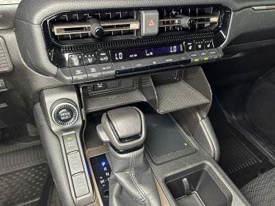 2024 Toyota Land Cruiser 4WD (Natl)