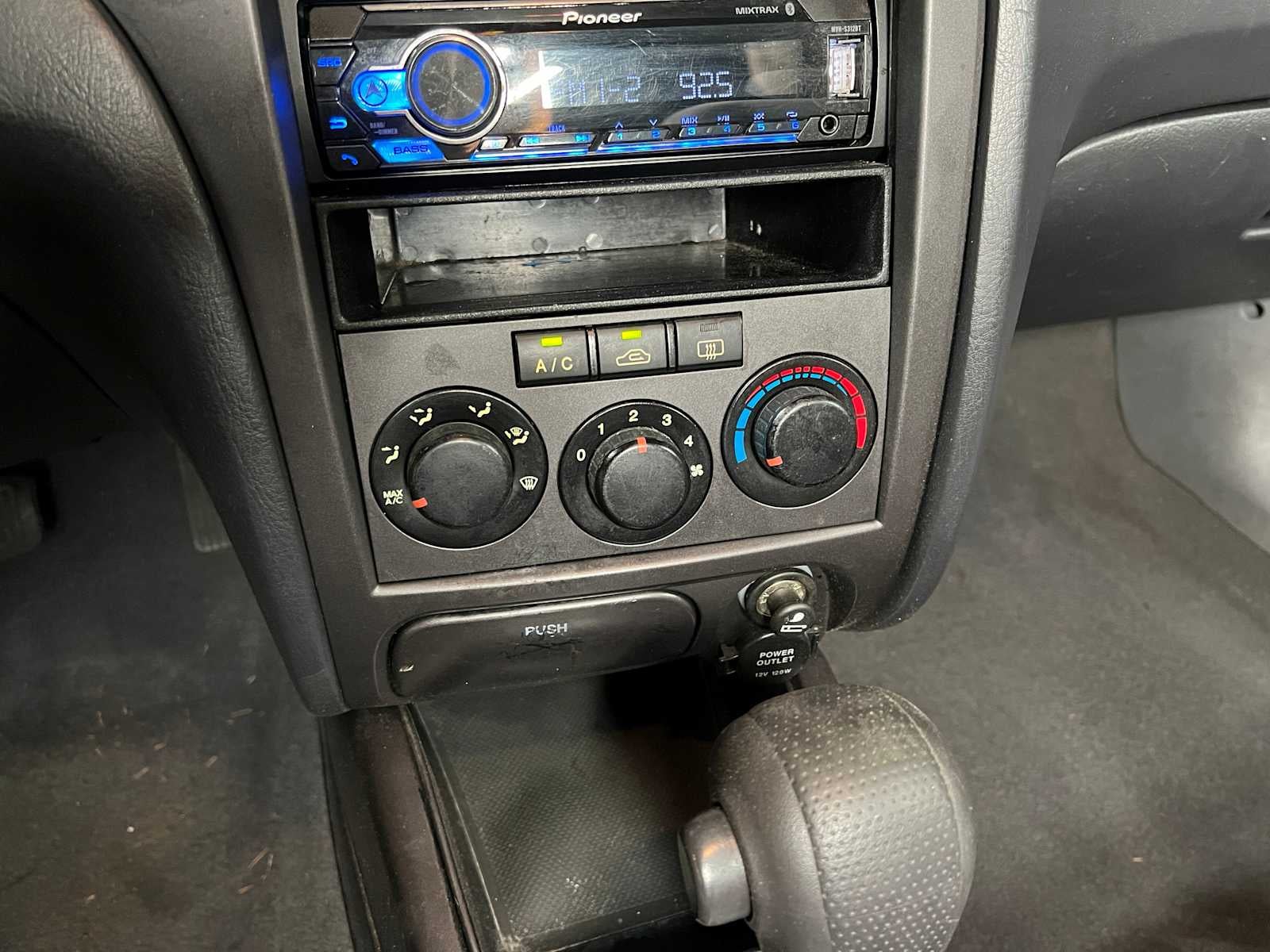 2005 Hyundai Elantra GLS