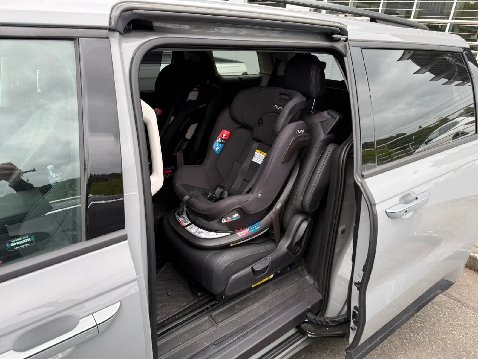 2025 Kia Carnival Hybrid SX