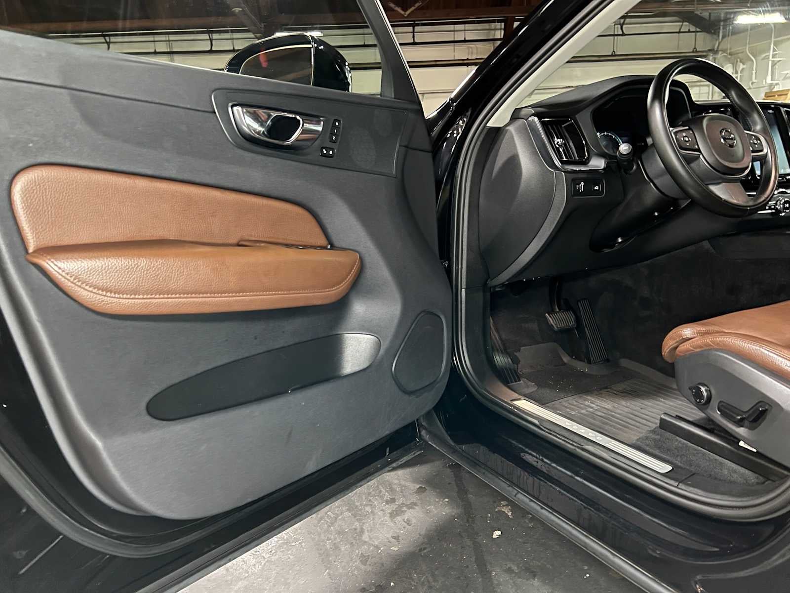 2019 Volvo XC60 Momentum