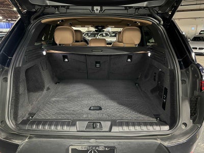 2023 Land Rover Range Rover Sport SE