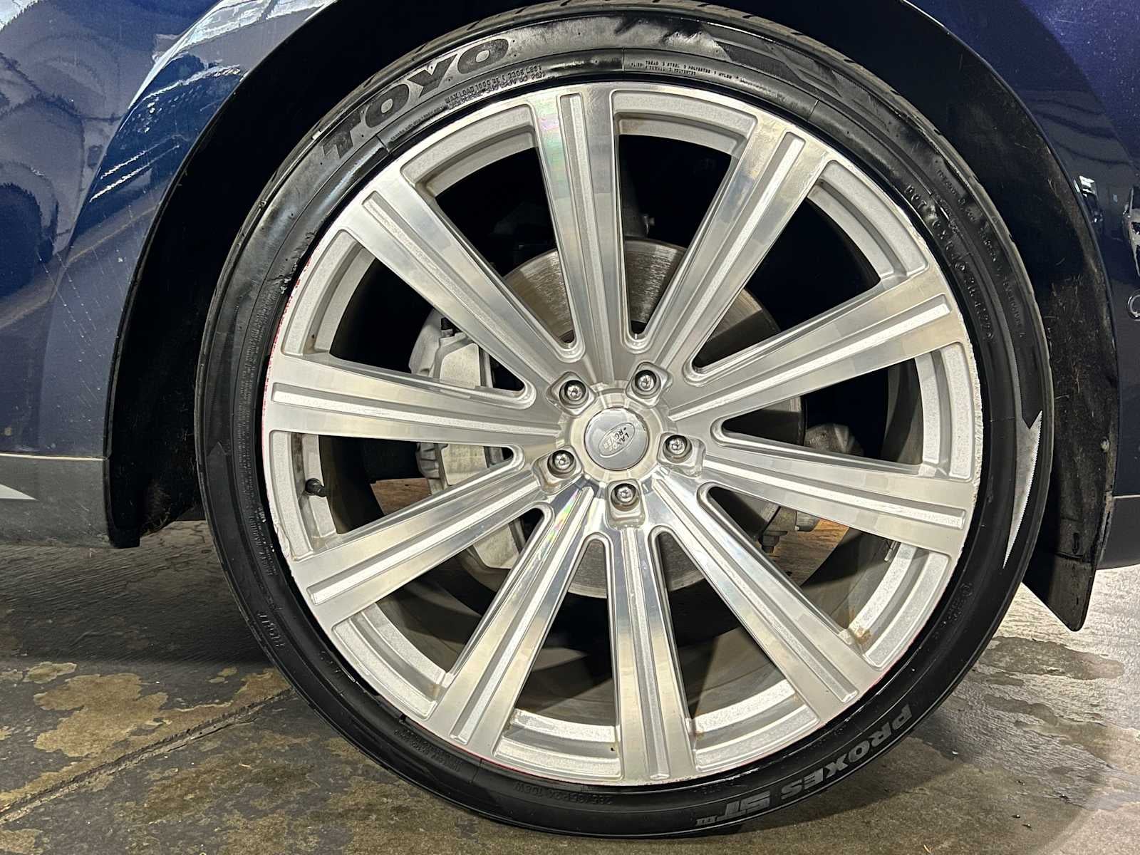 2023 Land Rover Range Rover Sport SE