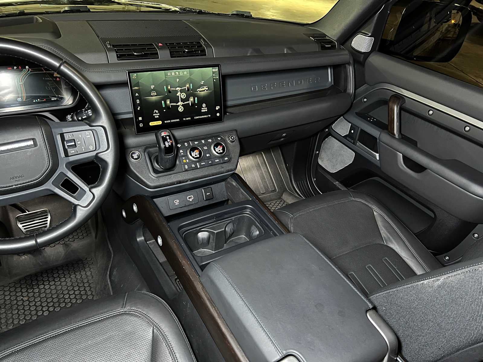 2024 Land Rover Defender X