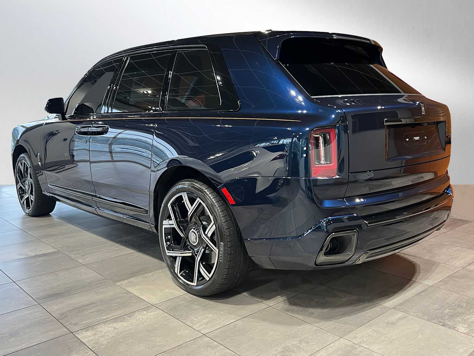 2025 Rolls-Royce Cullinan Black Badge