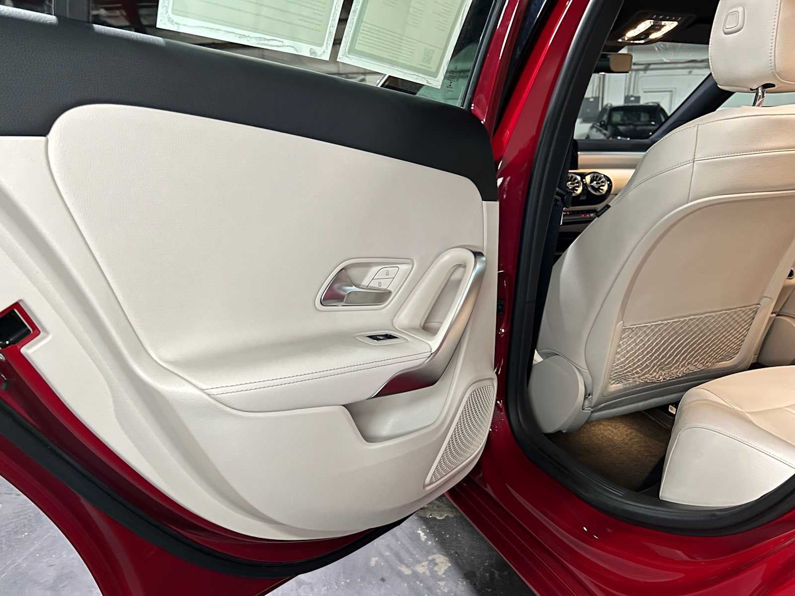 2021 Mercedes-Benz A 220 4MATIC® Sedan