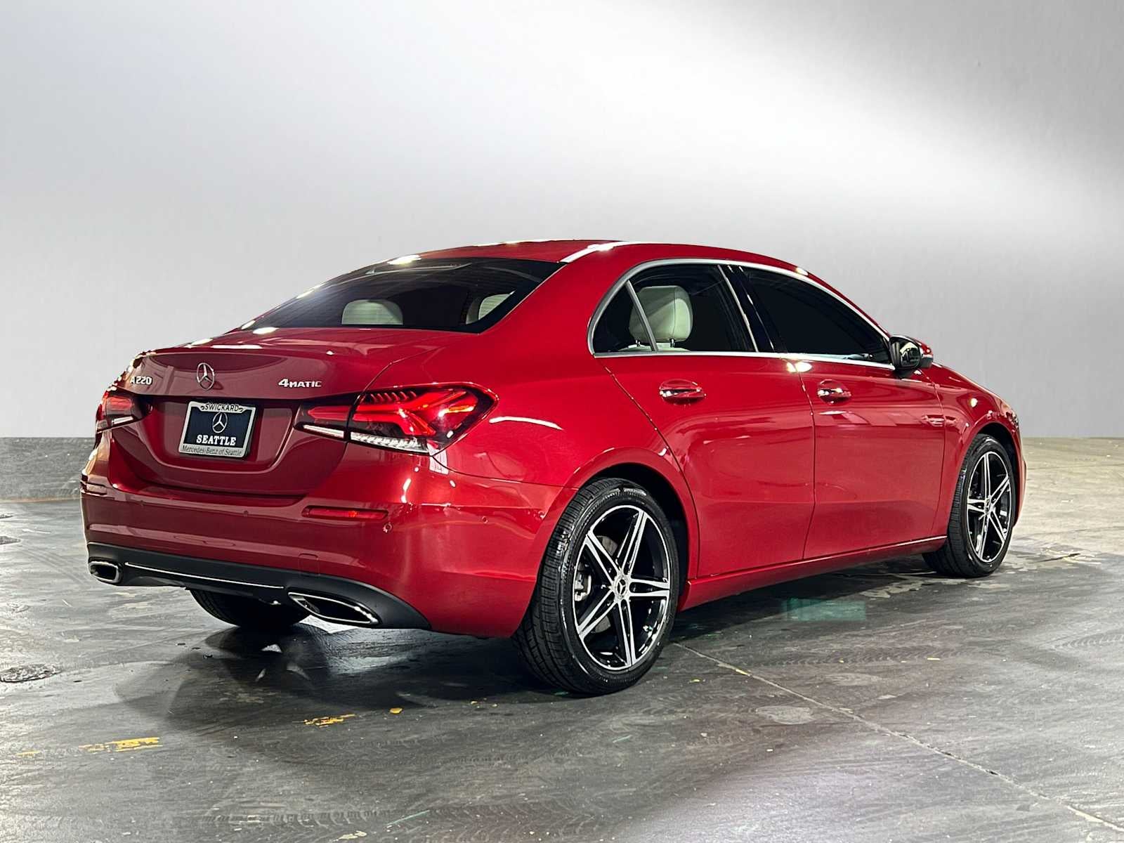 2021 Mercedes-Benz A 220 4MATIC® Sedan