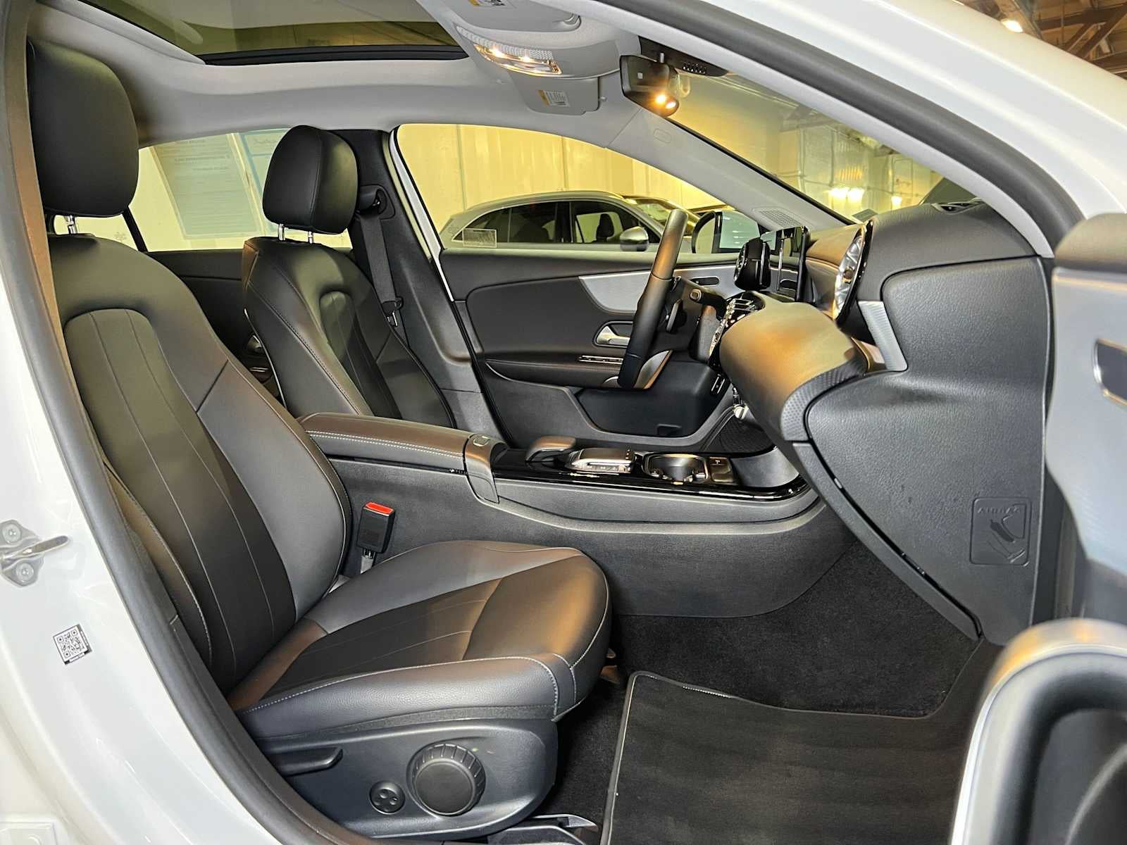 2022 Mercedes-Benz A 220 4MATIC® Sedan