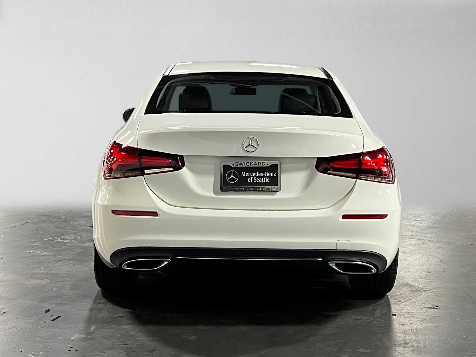 2022 Mercedes-Benz A 220 4MATIC® Sedan