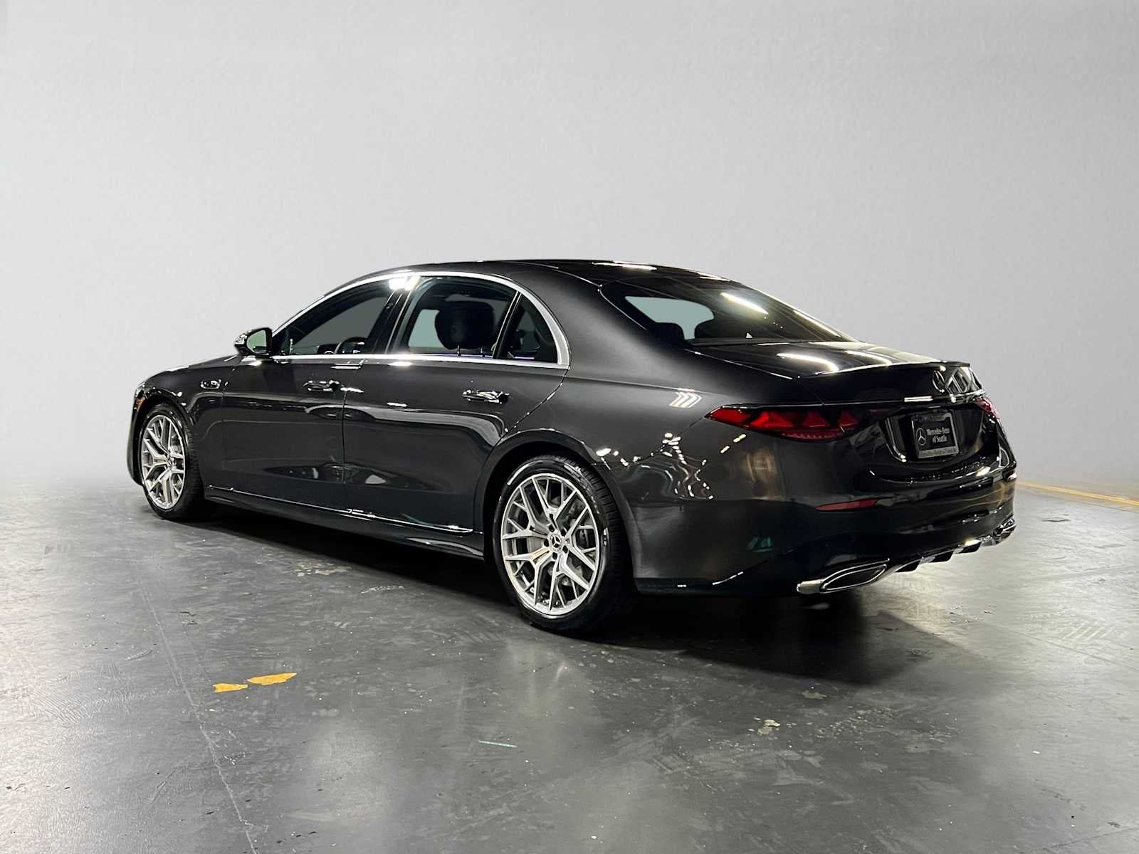 2027 Mercedes-Benz S 500 4MATIC® Sedan