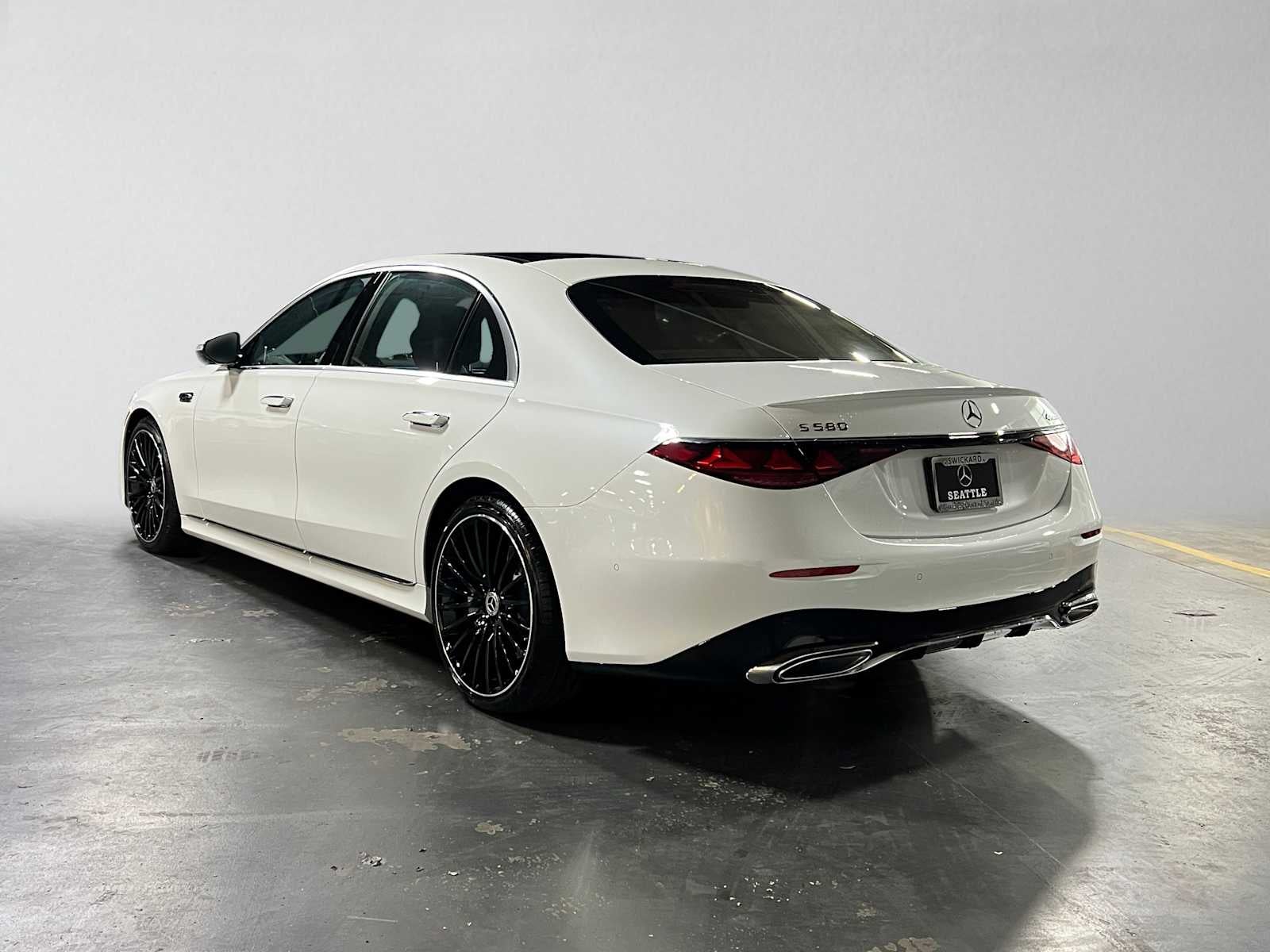 2027 Mercedes-Benz S 580 4MATIC® Sedan