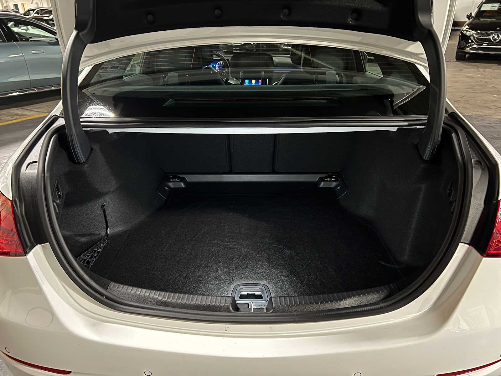 2025 Mercedes-Benz C 300 Sedan