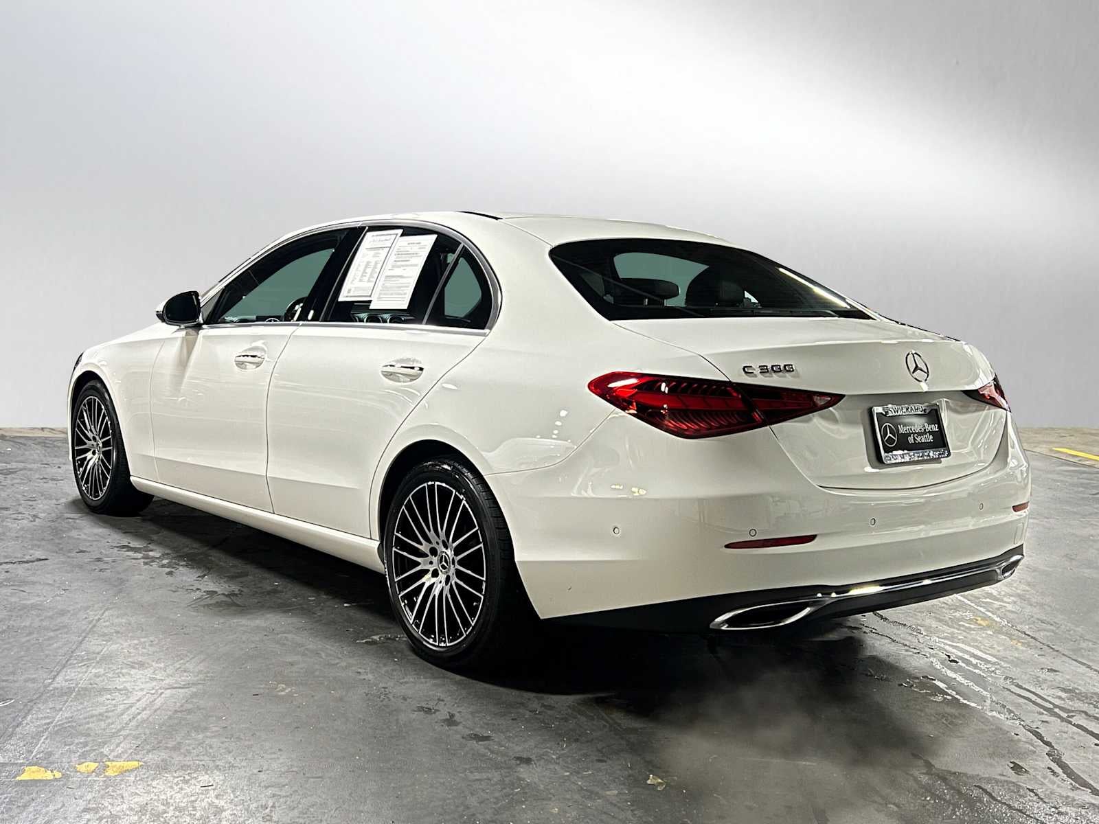 2025 Mercedes-Benz C 300 Sedan