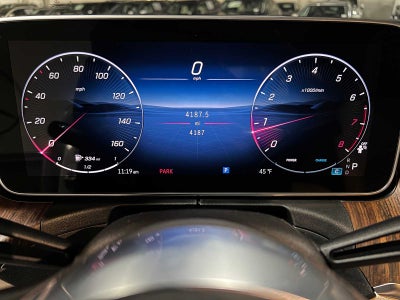 2025 Mercedes-Benz C 300 4MATIC® Sedan