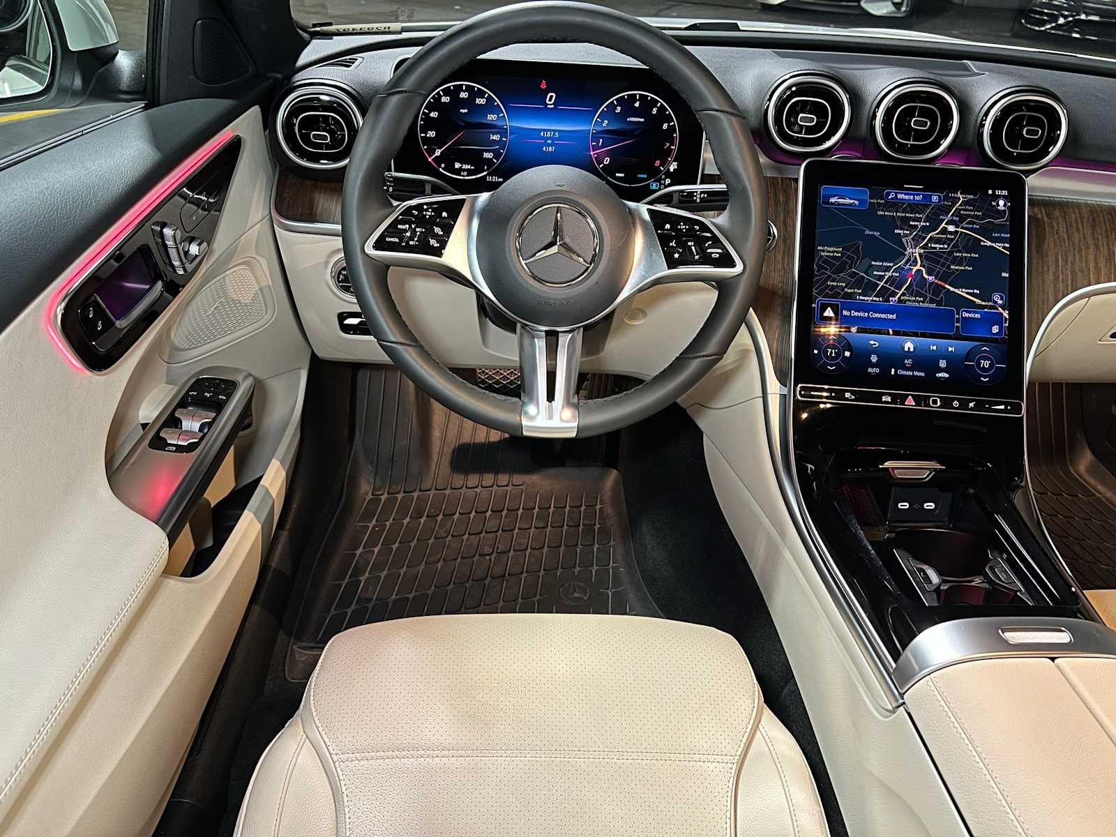 2025 Mercedes-Benz C 300 4MATIC® Sedan