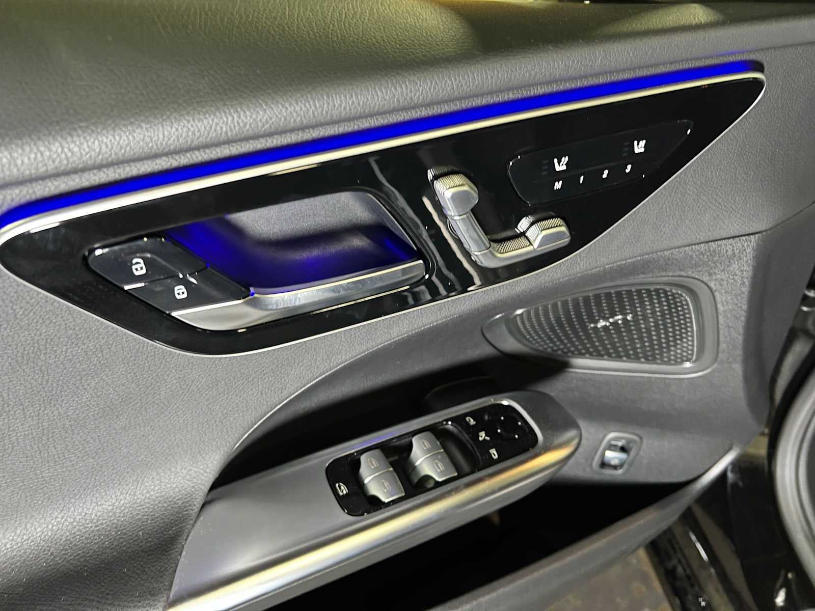 2026 Mercedes-Benz C 300 4MATIC® Sedan