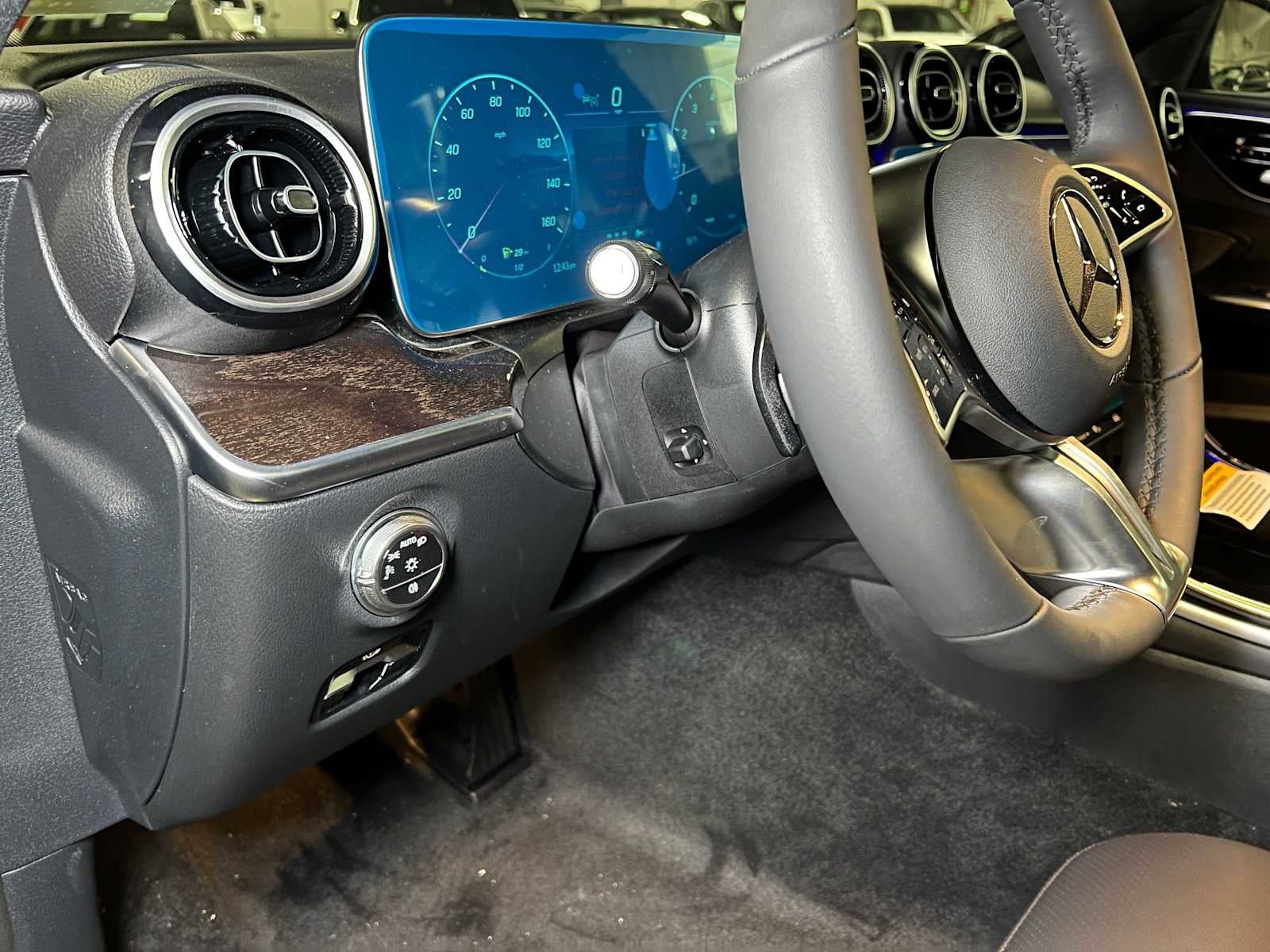 2026 Mercedes-Benz C 300 4MATIC® Sedan