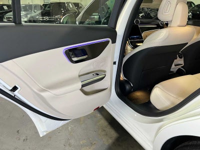 2026 Mercedes-Benz C 300 4MATIC® Sedan
