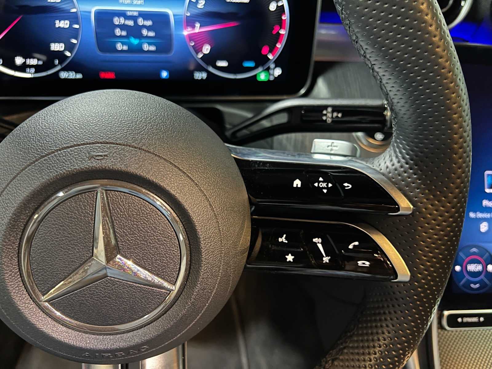 2023 Mercedes-Benz C 300 4MATIC® Sedan