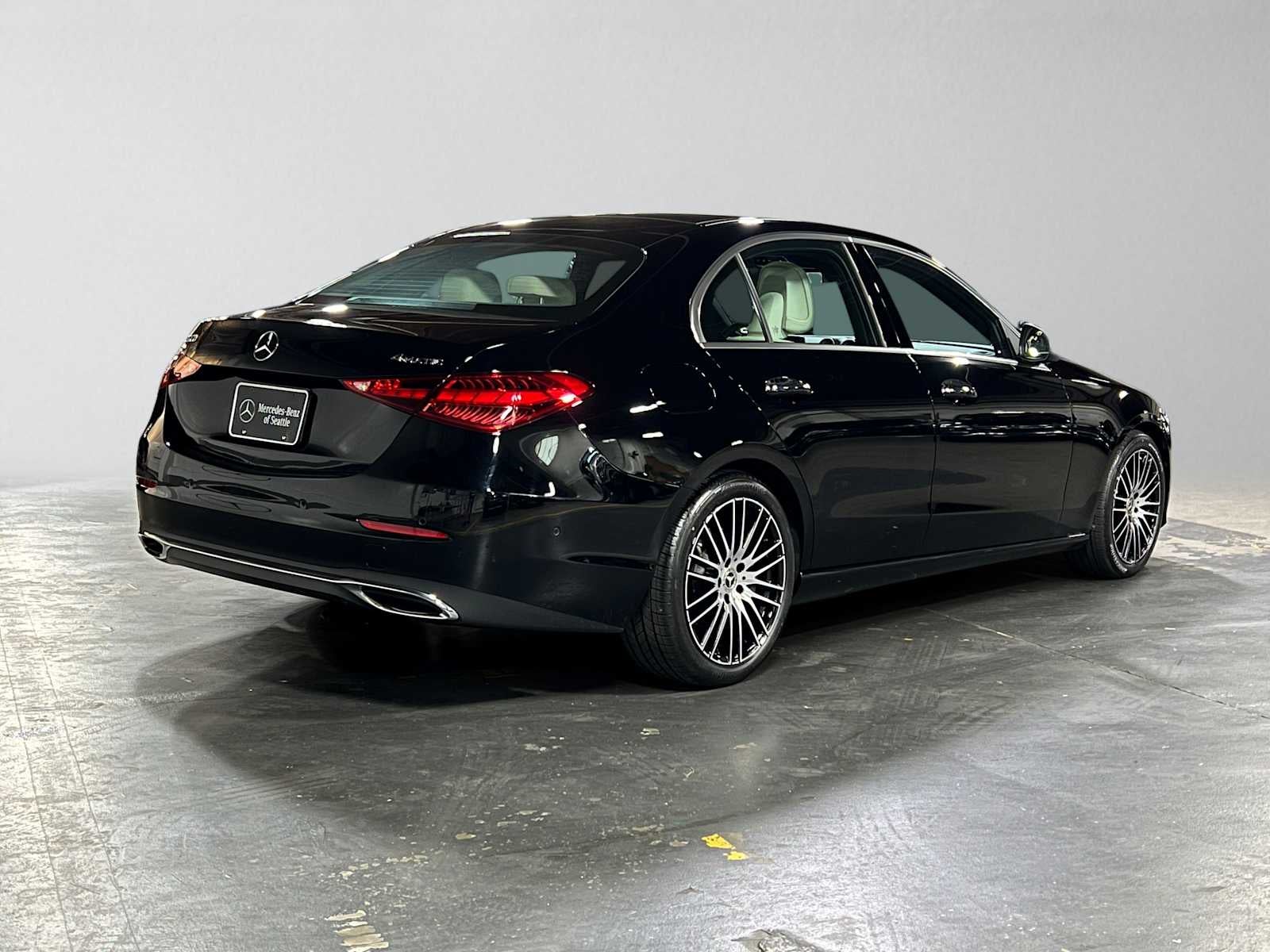 2026 Mercedes-Benz C 300 4MATIC® Sedan