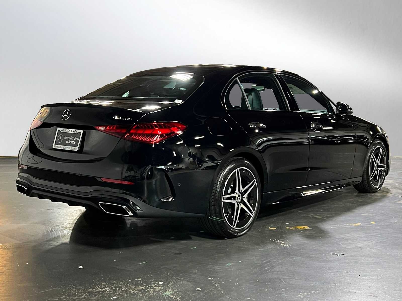 2026 Mercedes-Benz C 300 4MATIC® Sedan