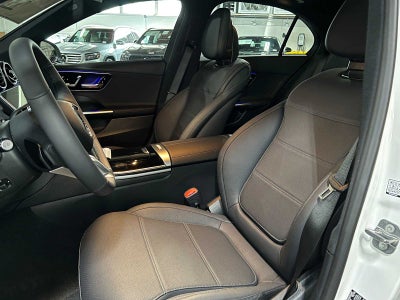 2026 Mercedes-Benz C 300 4MATIC® Sedan