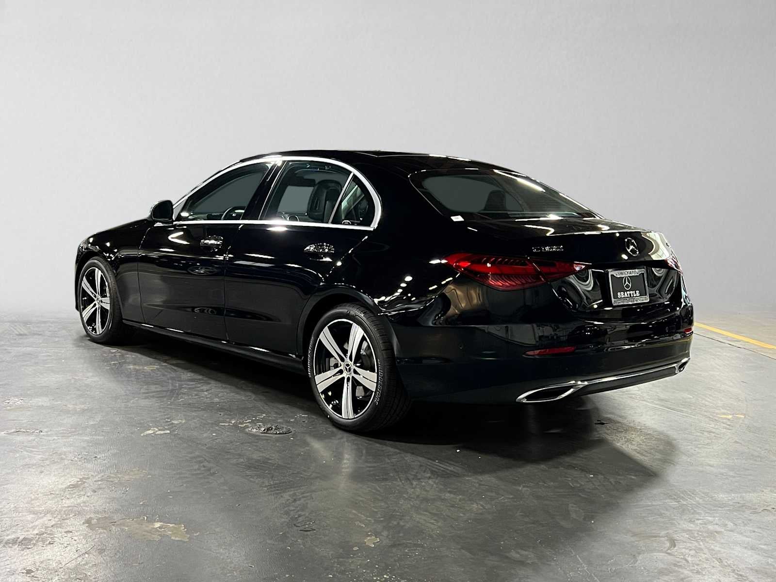 2026 Mercedes-Benz C 300 4MATIC® Sedan