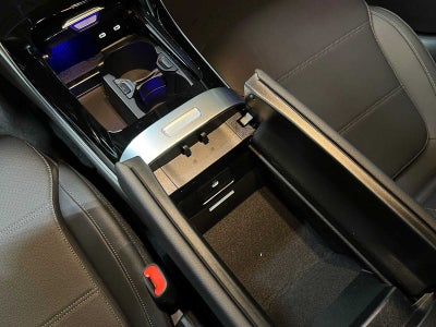 2026 Mercedes-Benz C 300 4MATIC® Sedan