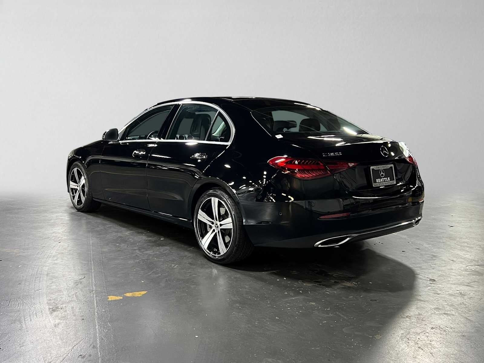 2026 Mercedes-Benz C 300 4MATIC® Sedan