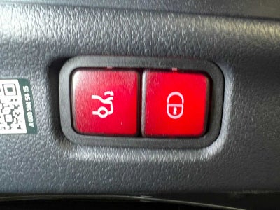 2025 Mercedes-Benz C 300 4MATIC® Sedan