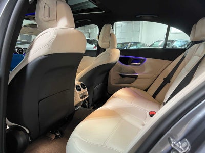 2025 Mercedes-Benz C 300 4MATIC® Sedan