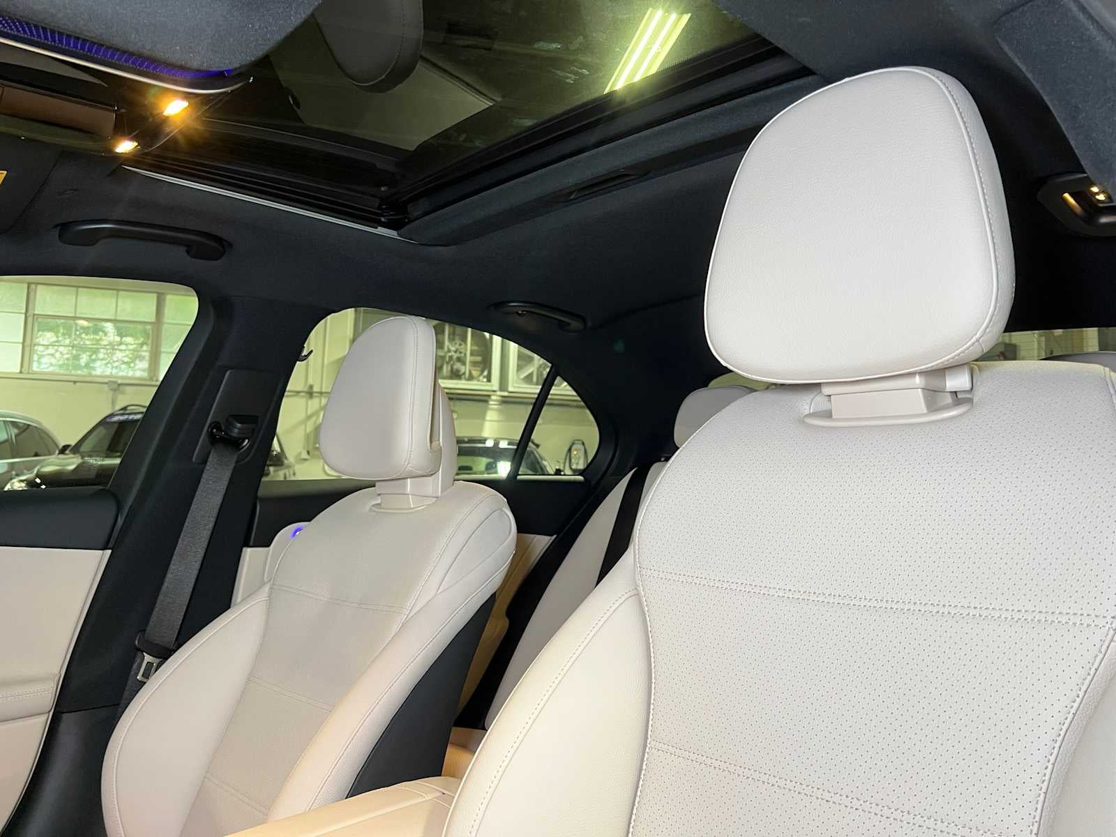 2025 Mercedes-Benz C 300 4MATIC® Sedan