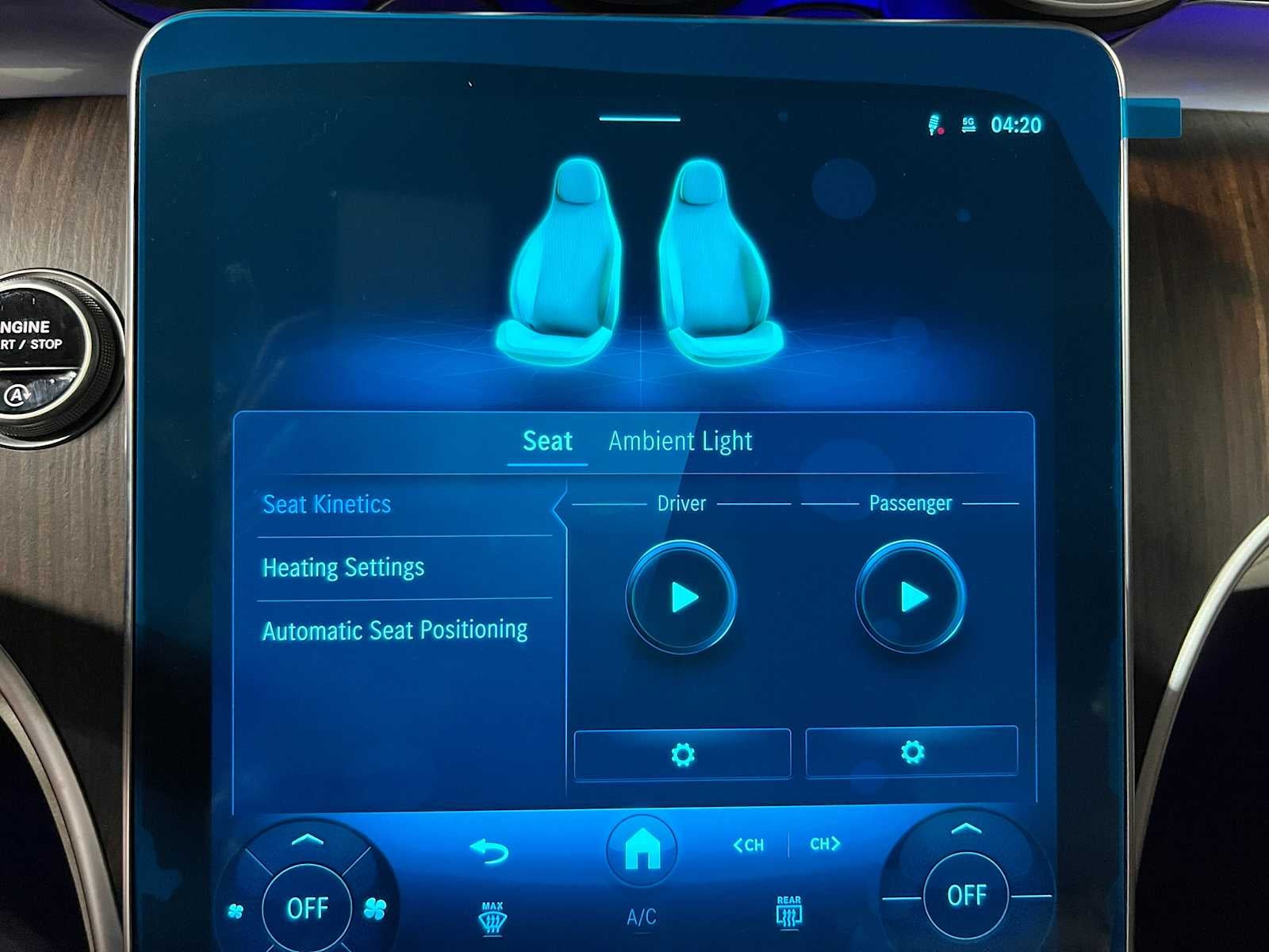 2025 Mercedes-Benz C 300 4MATIC® Sedan