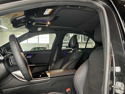 2025 Mercedes-Benz C 300 4MATIC® Sedan