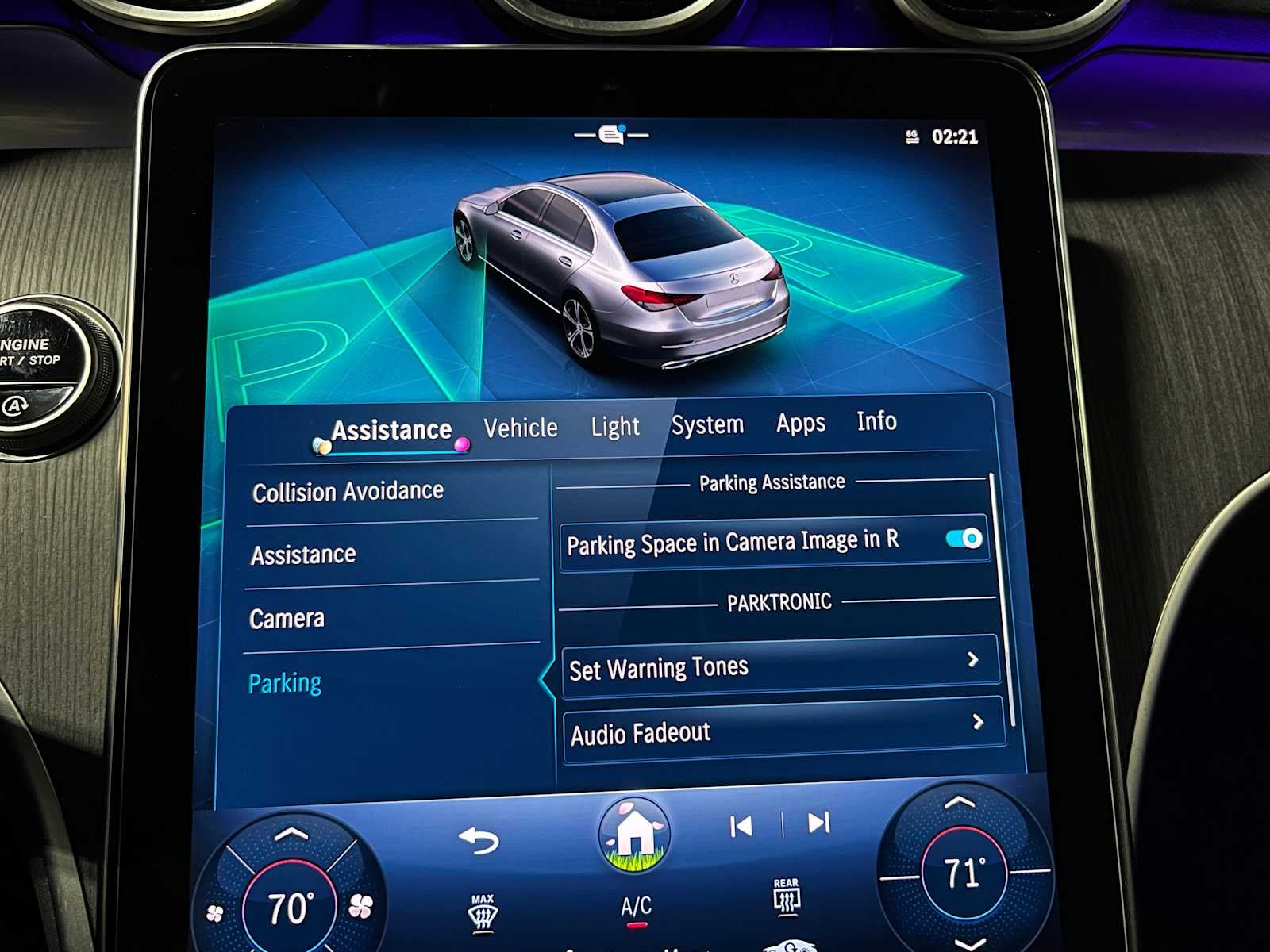 2025 Mercedes-Benz C 300 4MATIC® Sedan