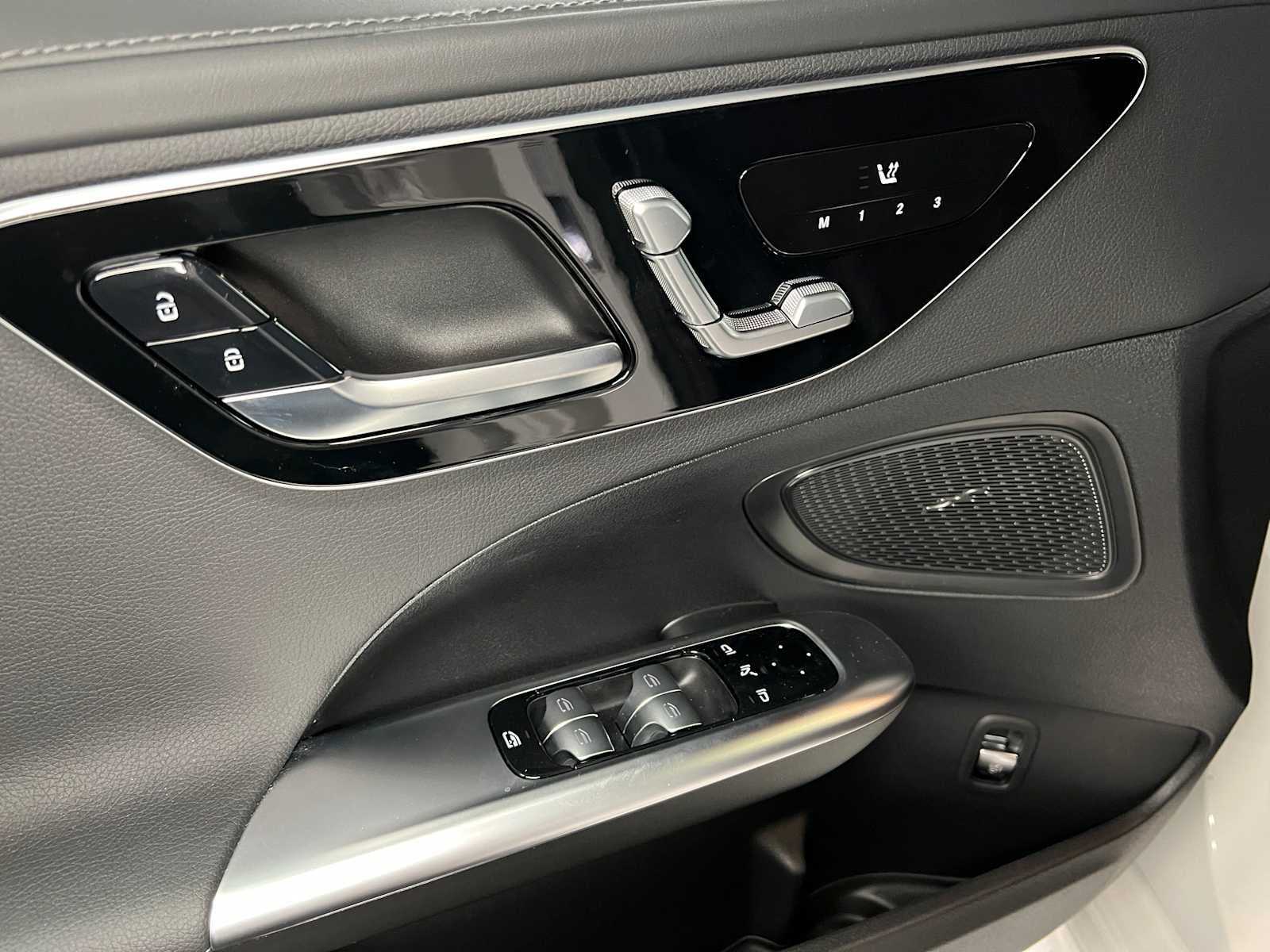 2026 Mercedes-Benz C 300 4MATIC® Sedan