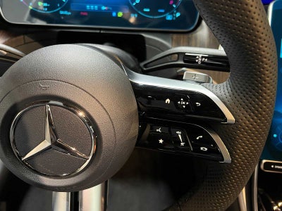 2025 Mercedes-Benz C 300 4MATIC® Sedan