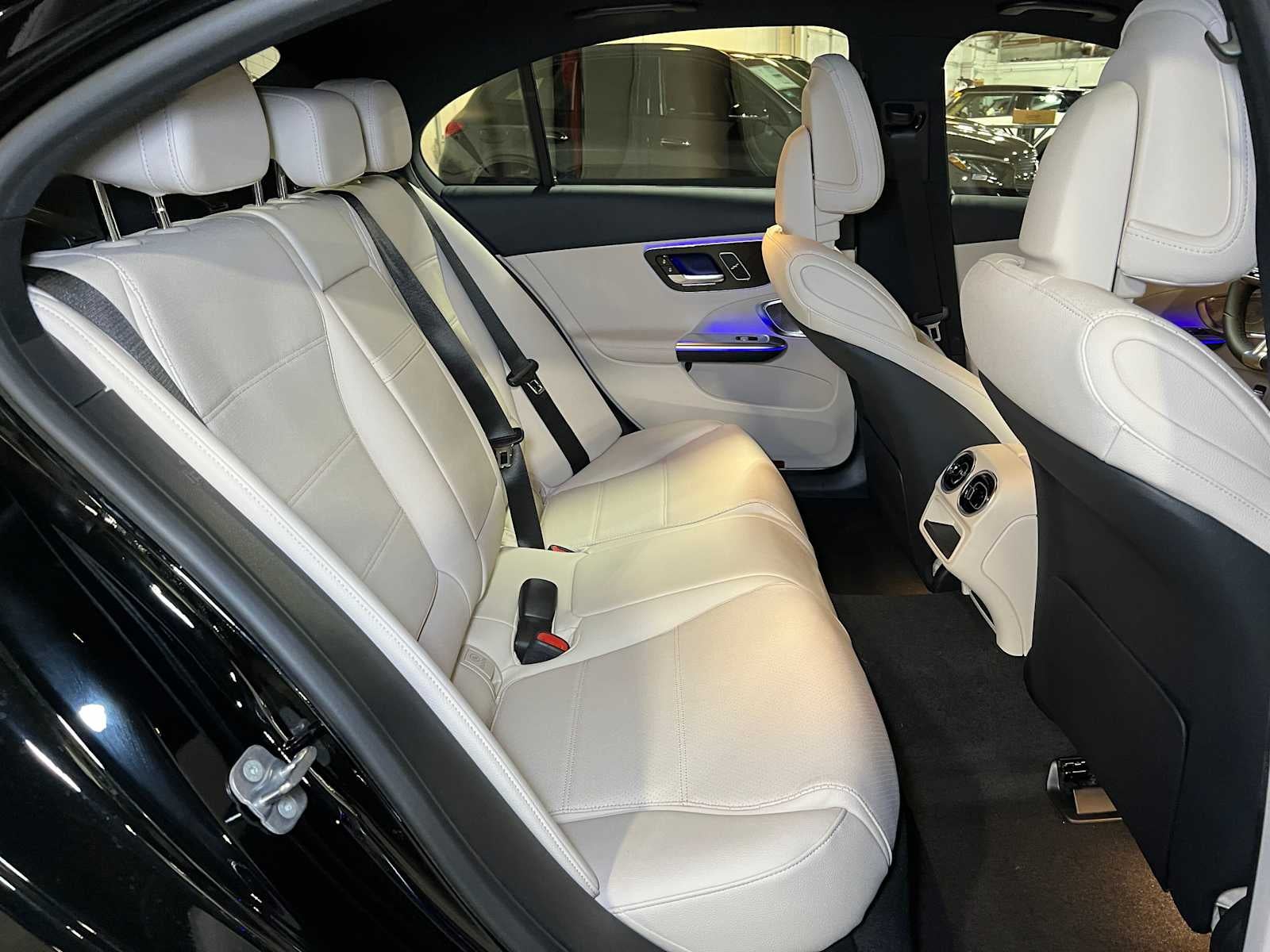 2025 Mercedes-Benz C 300 4MATIC® Sedan