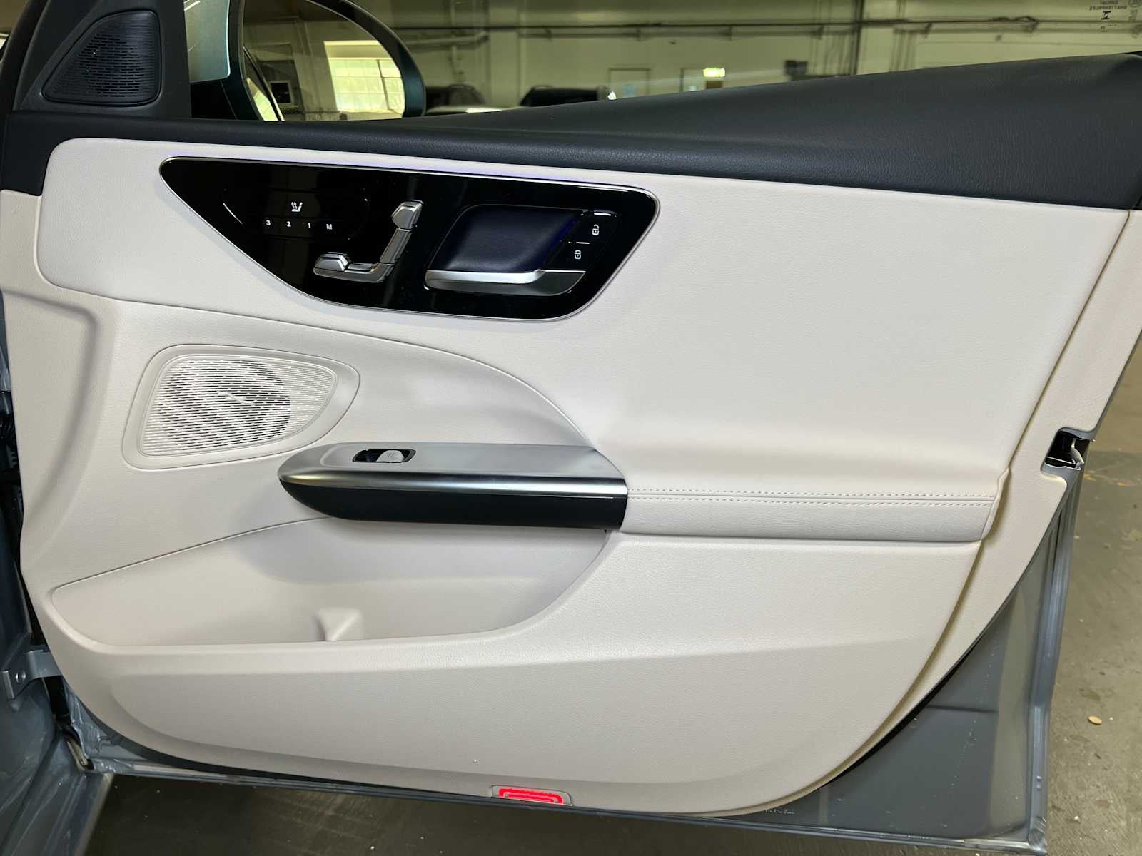 2025 Mercedes-Benz C 300 4MATIC® Sedan