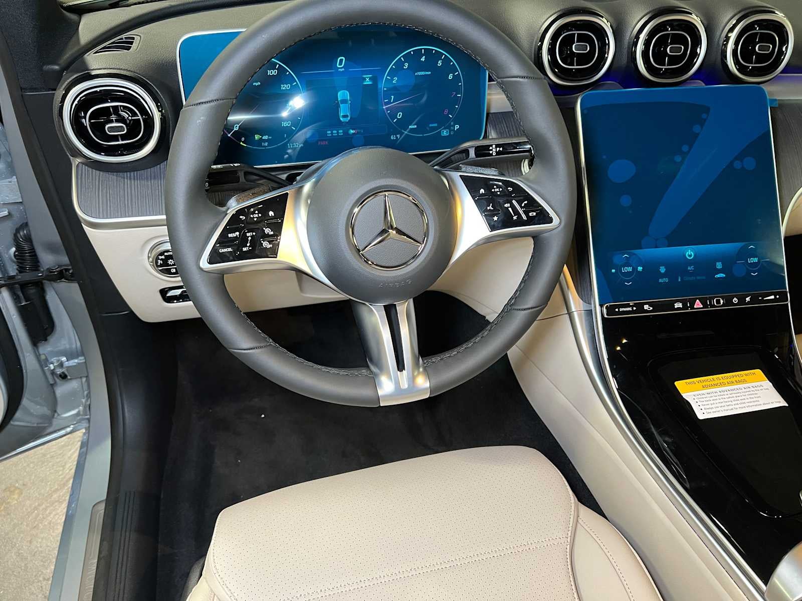 2025 Mercedes-Benz C 300 4MATIC® Sedan