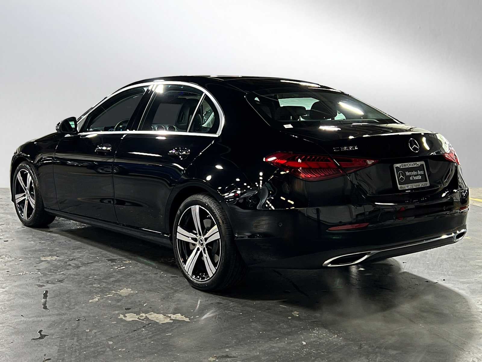 2026 Mercedes-Benz C 300 4MATIC® Sedan