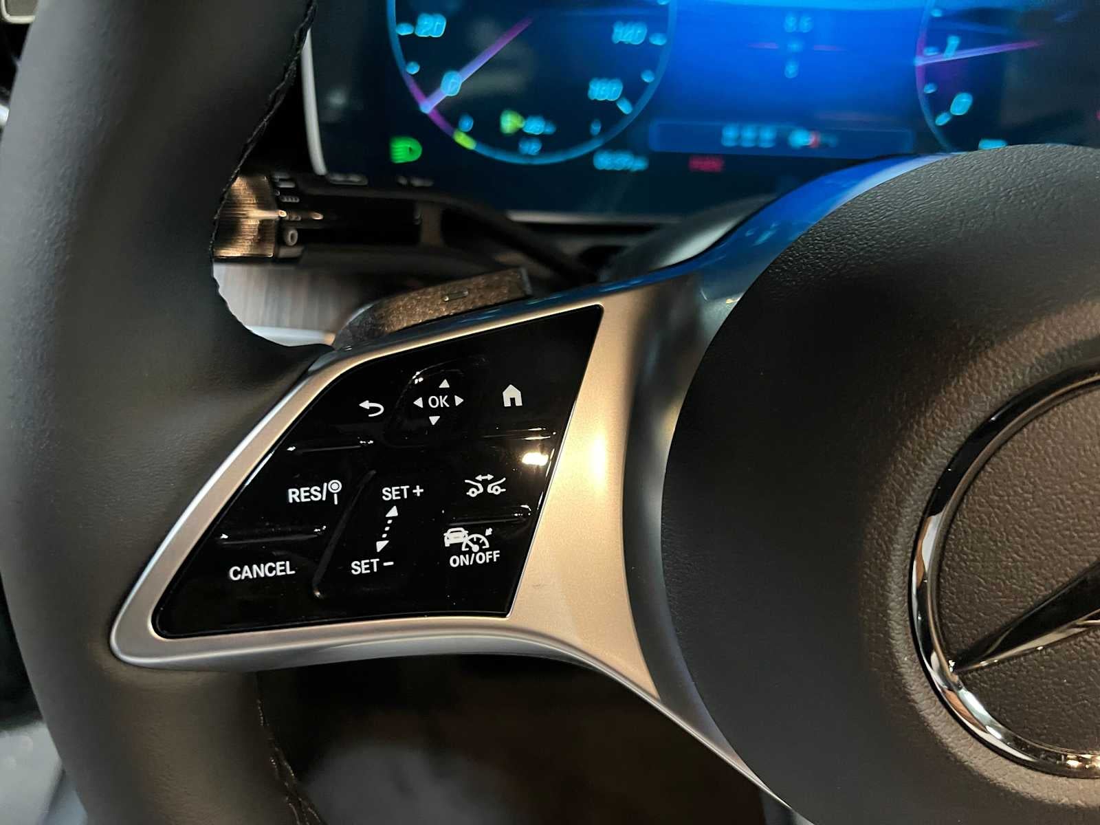 2026 Mercedes-Benz C 300 4MATIC® Sedan