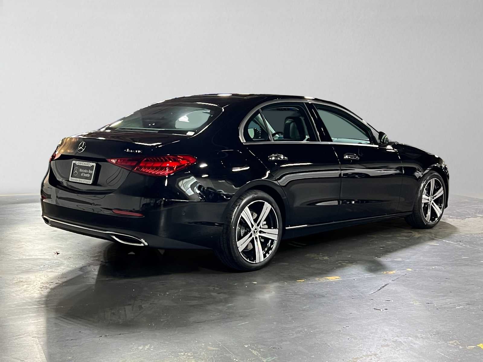 2027 Mercedes-Benz C 300 4MATIC® Sedan