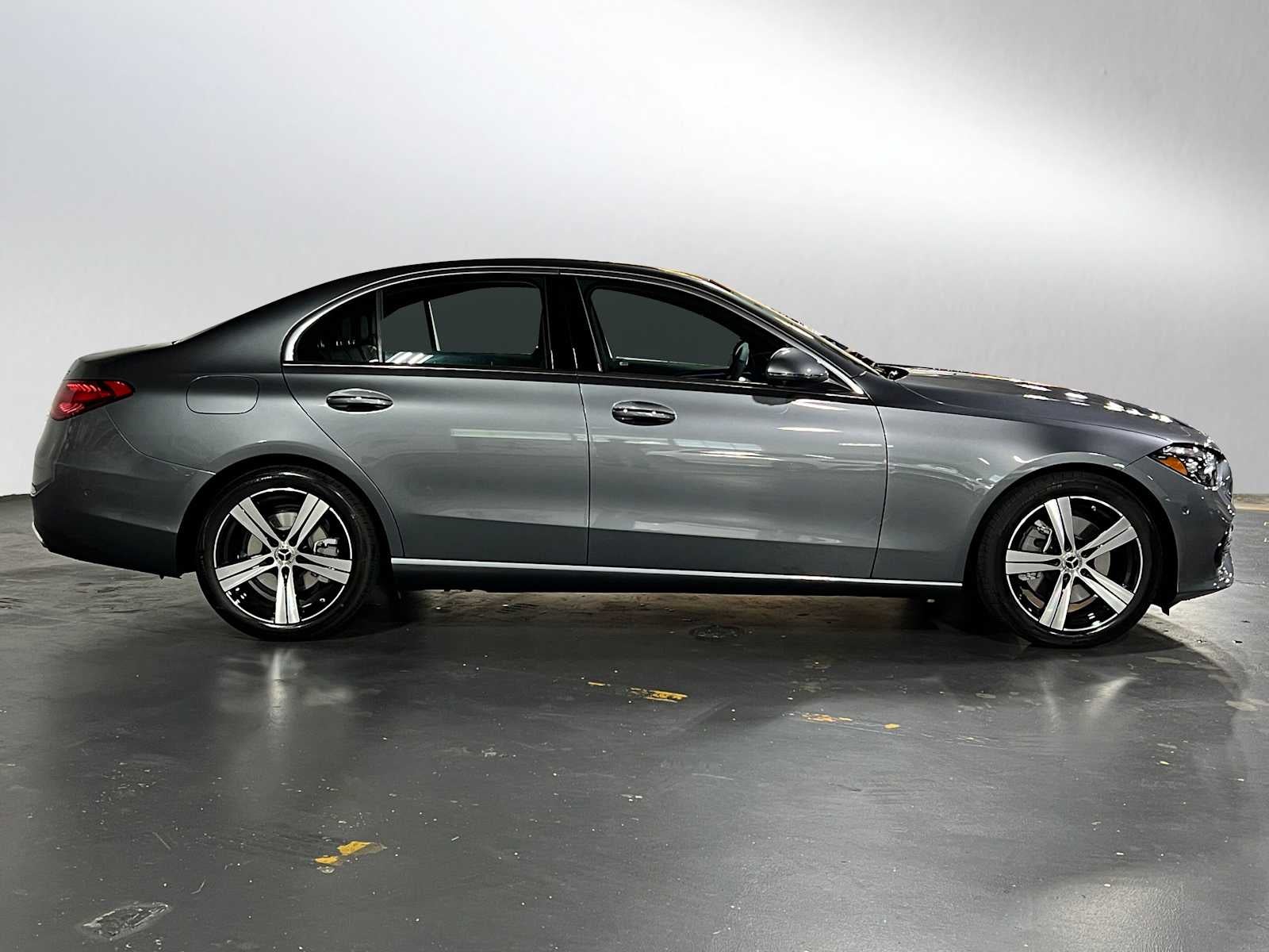 2025 Mercedes-Benz C 300 4MATIC® Sedan