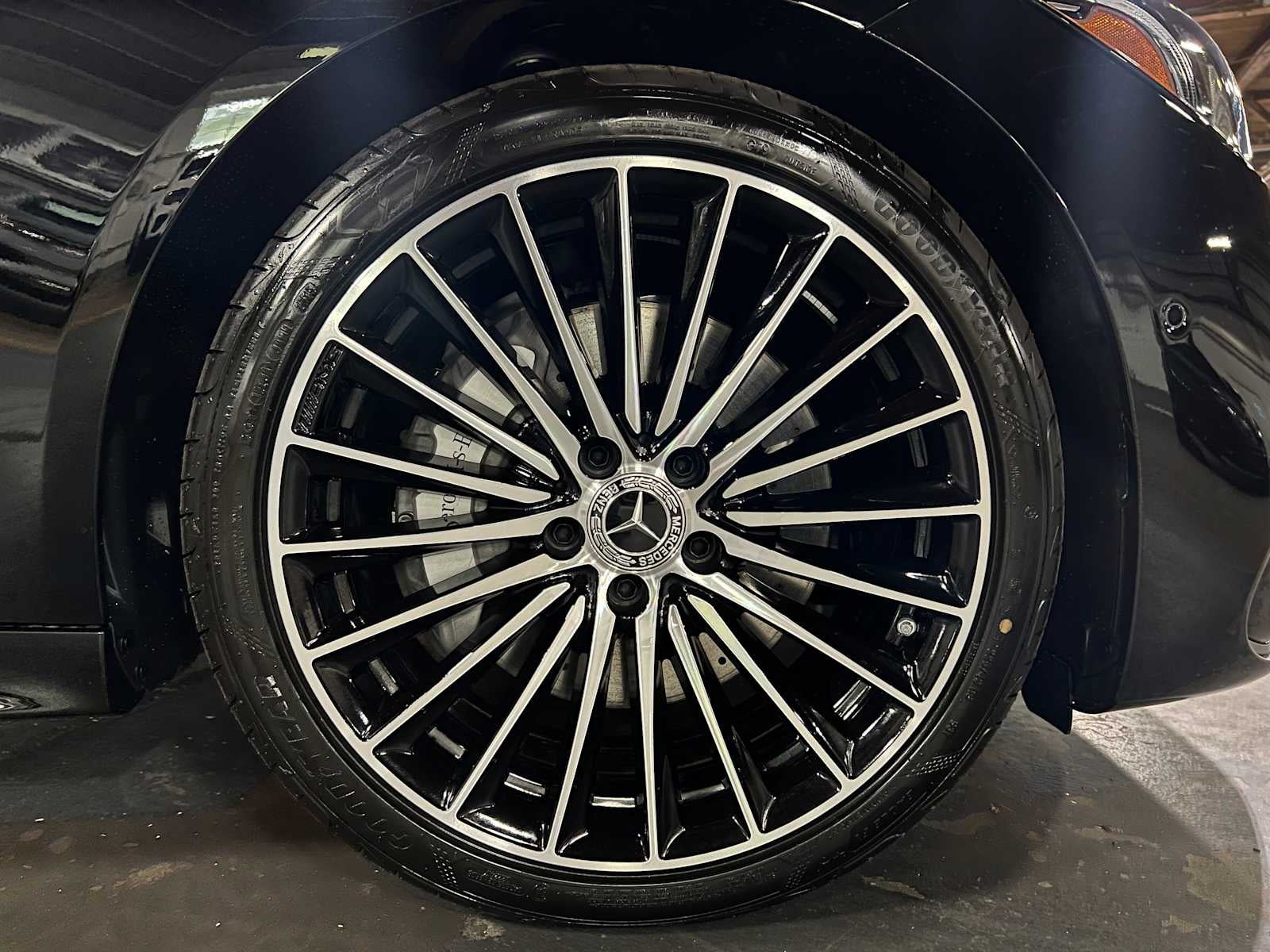 2026 Mercedes-Benz C 300 4MATIC® Sedan