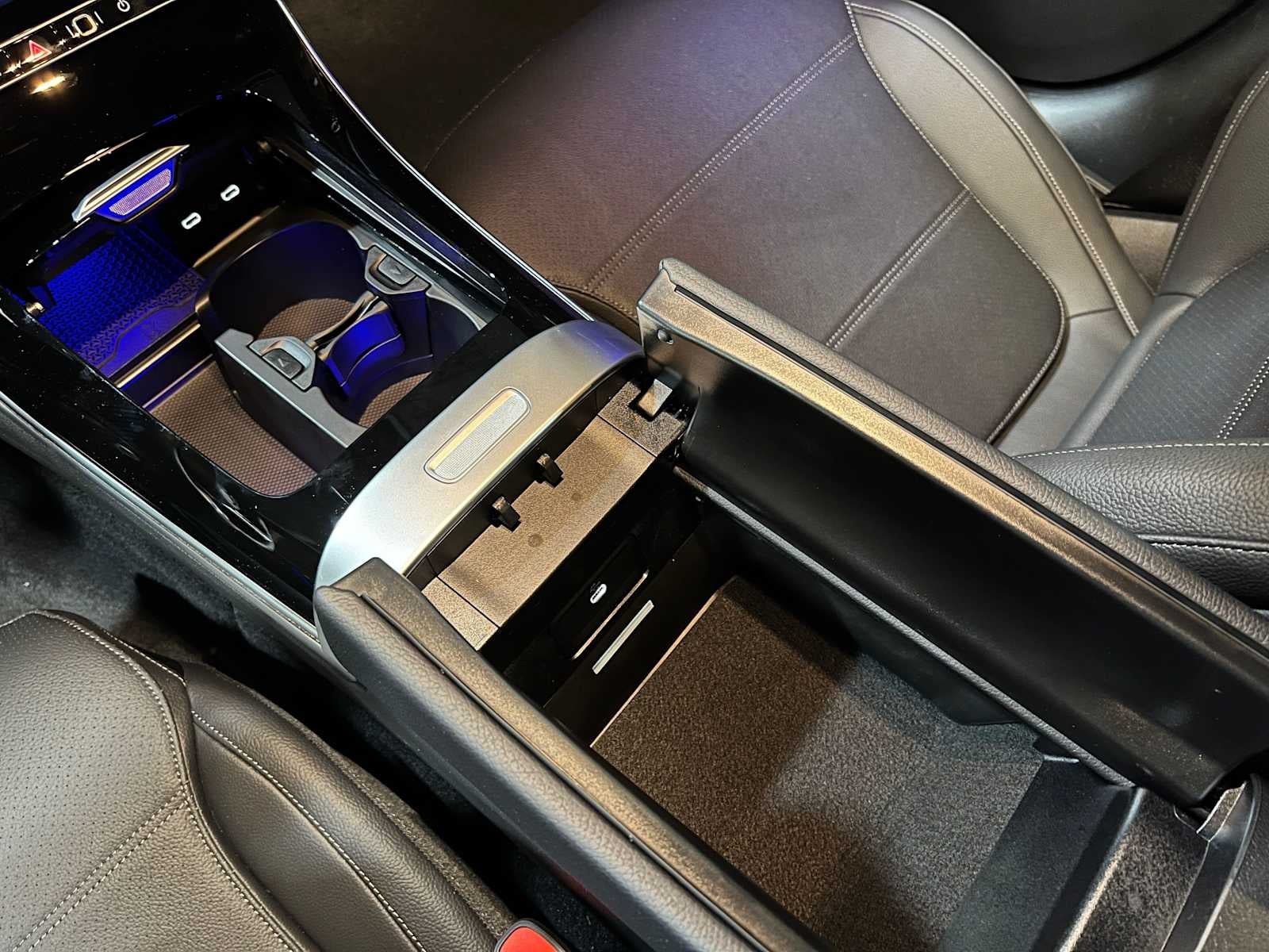 2026 Mercedes-Benz C 300 4MATIC® Sedan