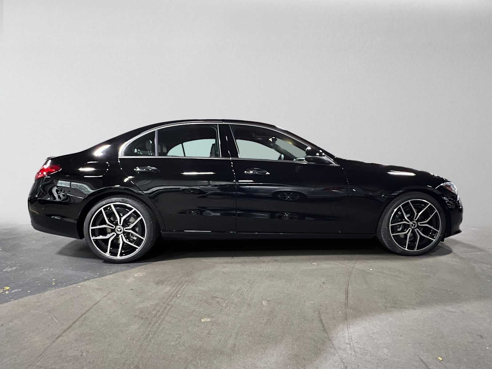2026 Mercedes-Benz C 300 4MATIC® Sedan