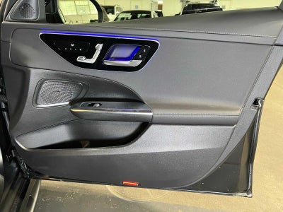 2026 Mercedes-Benz C 300 4MATIC® Sedan